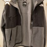 North Face Men's Black & Grey Fleece Jacket Size Medium