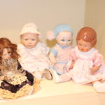 4 Dolls