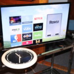 TCL ROKU TV With Remote 32"