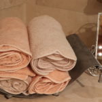 Metal Bathroom Accessories With Hand Towels