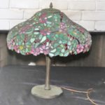 Beautiful Vintage Floral Slag Glass Table Lamp In The Style Of Tiffany, Needs Rewiring